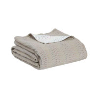 1302174000_PS-forma-design-vivaraise-the-rug-republic-carpet-tappeti-asciugamani-towels-arredo-bagno-toilet-bathroom-accappatotio-cuscini-coperte-cushion-pillow-guanciale-plaid