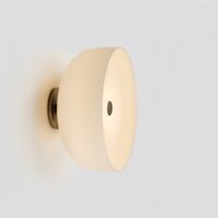 6667244ce637d80c5af1da1c_Carlyle_collective_-Rolo-Large-Facing-Forward-Flat-Reflector-Wall-Sconce-Shoji-Snow-ON_3