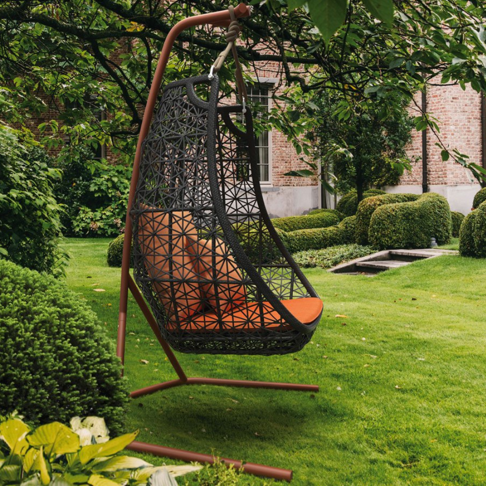 Kettal Egg Swing Maia-3