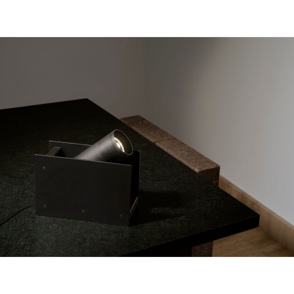 Iltiluce Table Lamp Plint-2