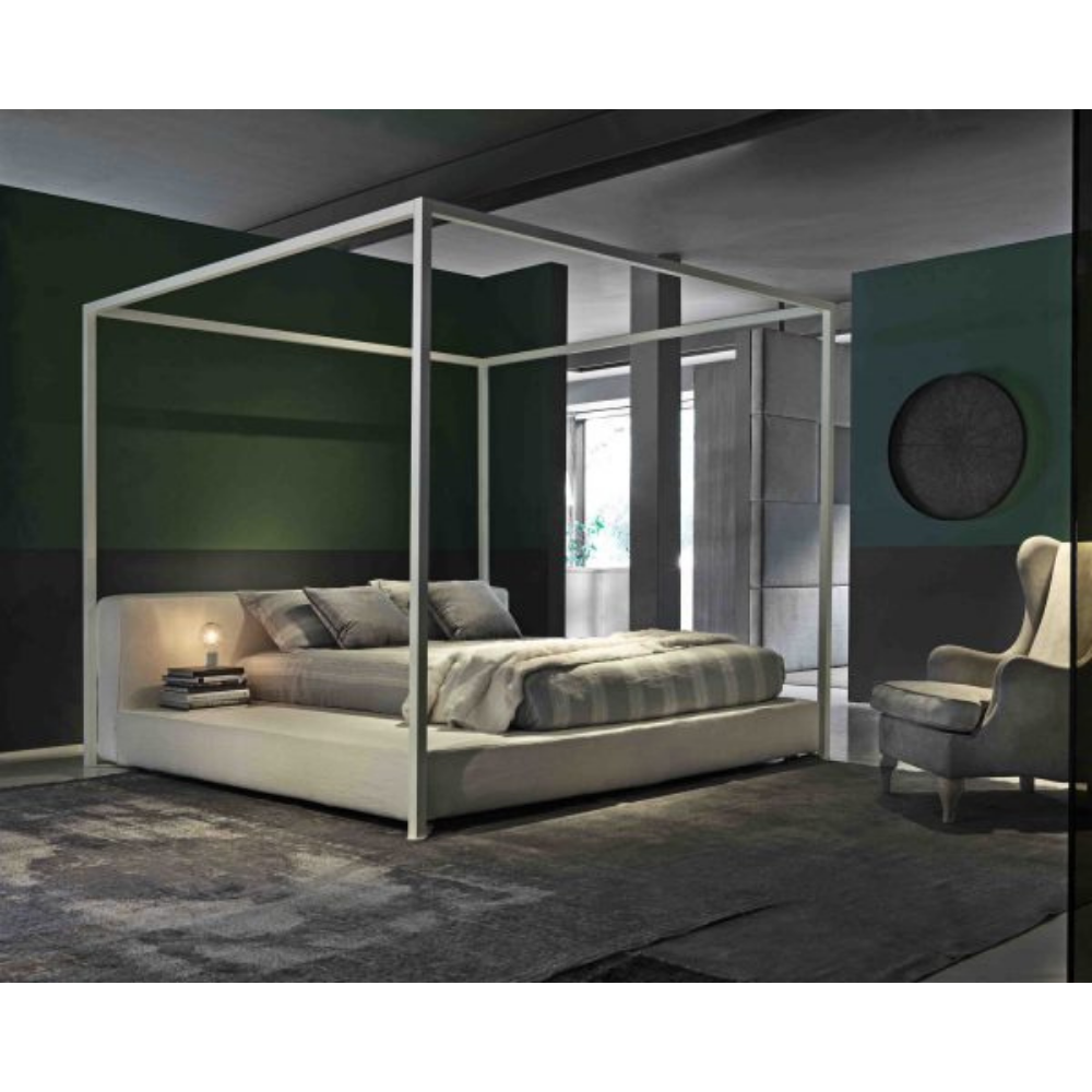 Villevenete Canopy Bed East End-2