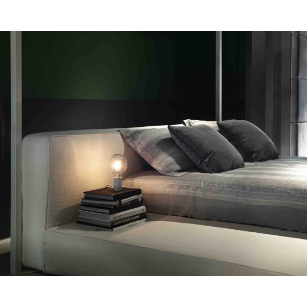 Villevenete Canopy Bed East End-3